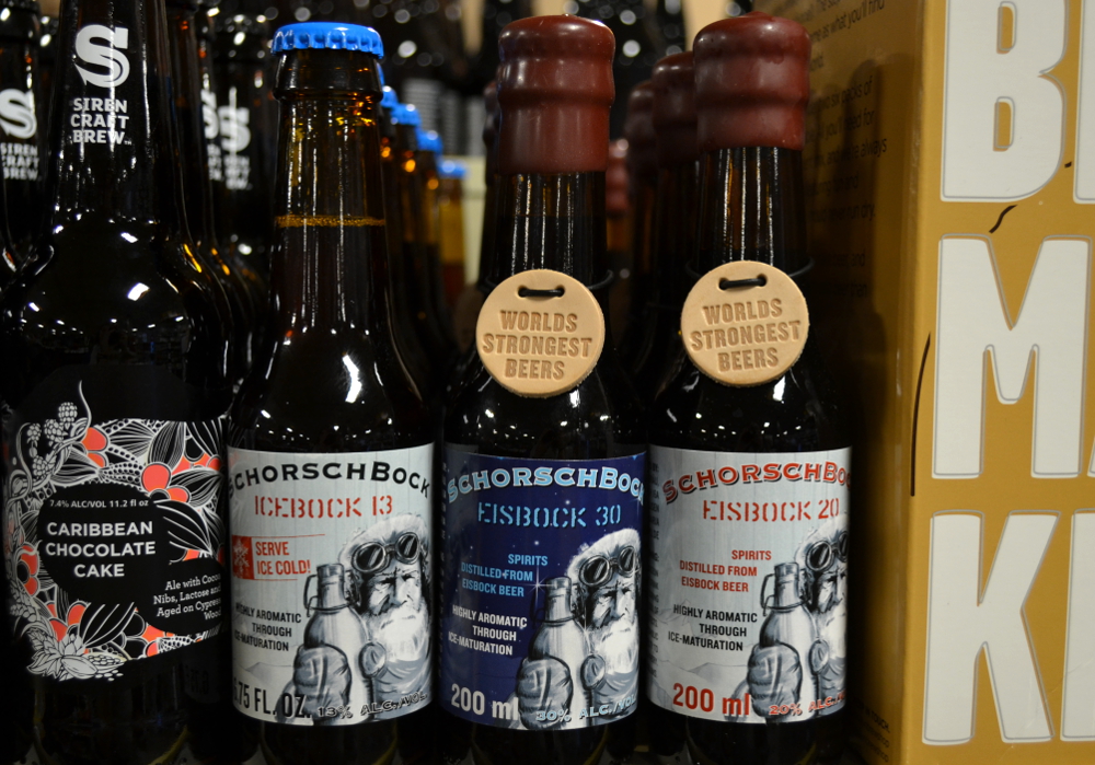 Bia Đức đen Schorsch Bock 30