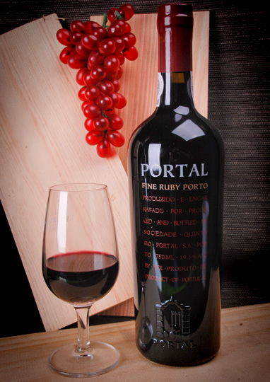 Rượu vang Bồ Đào Nha Portal Fine Ruby Porto