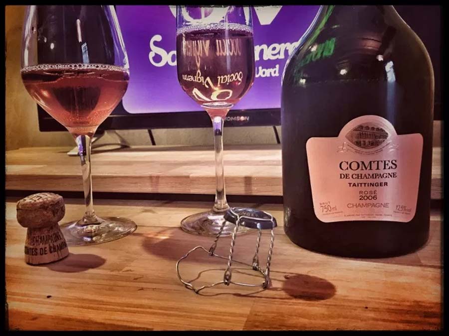 Rượu Champagne Comtes de Champagne Taittinger Rose