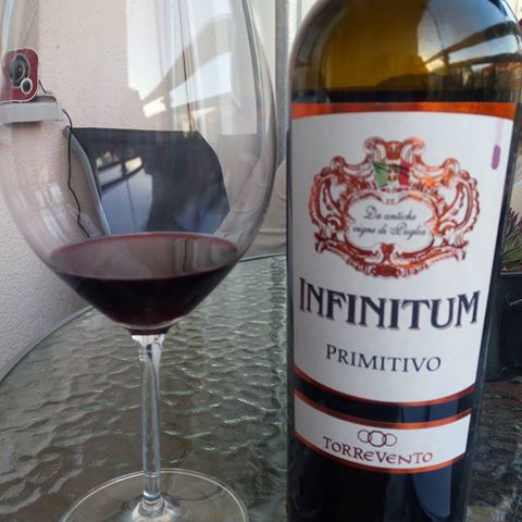 Rượu vang Infinitum Torrevento