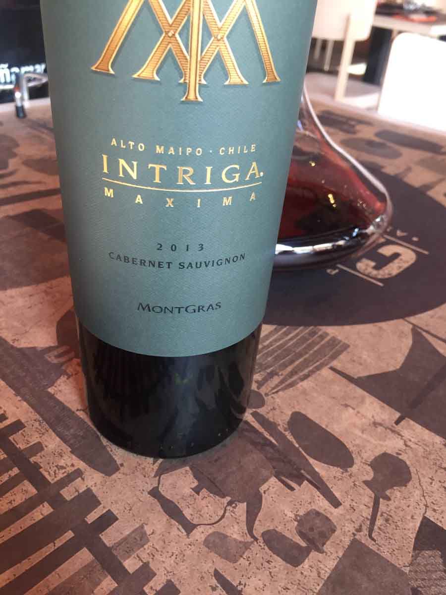 Rượu vang Chile Intriga Maxima