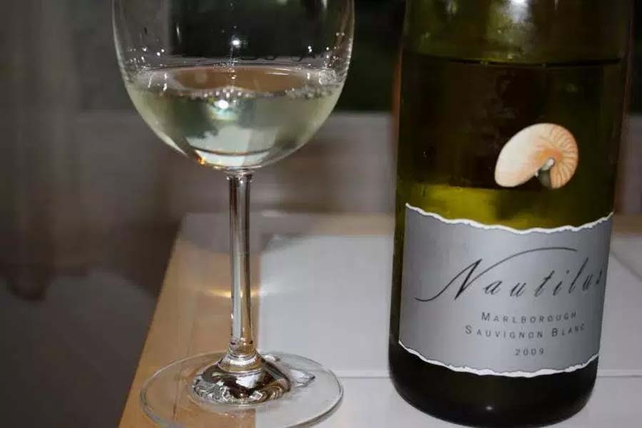 Rượu vang New Zealand Nautilus Sauvignon Blanc