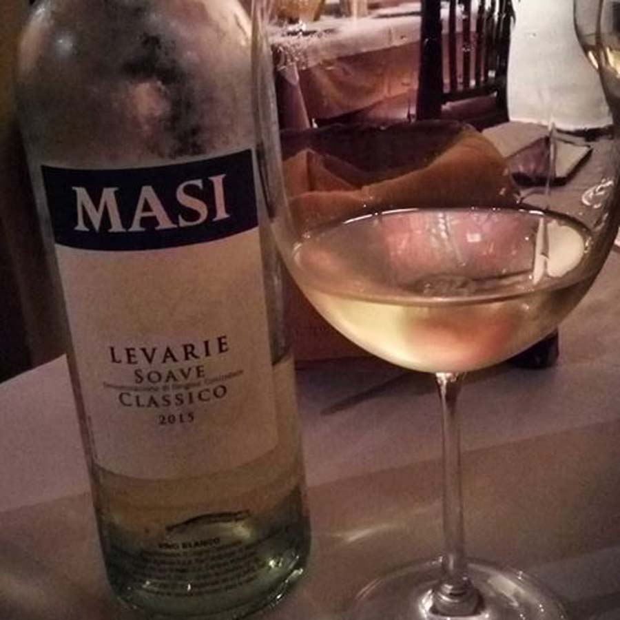 Rượu vang Ý Masi Levarie
