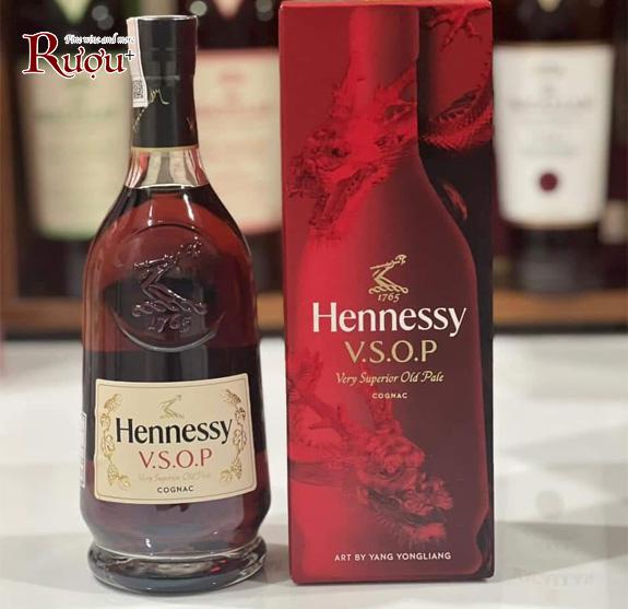 Hộp quà tết Hennessy VSOP năm 2024