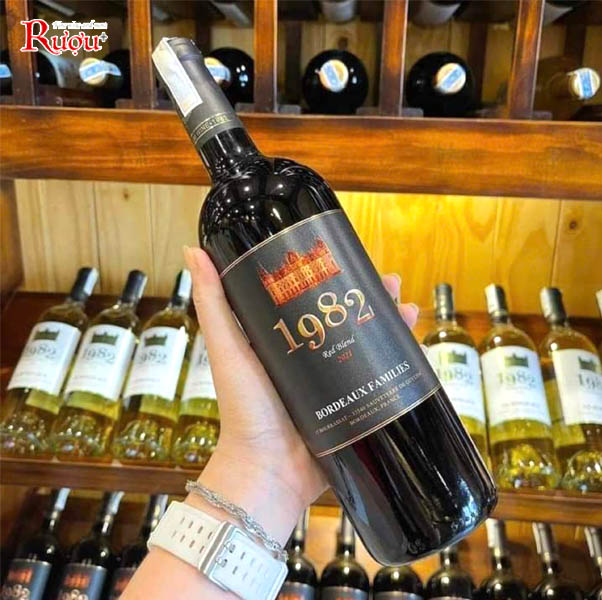 rượu 1982 UG Bordeaux Đỏ