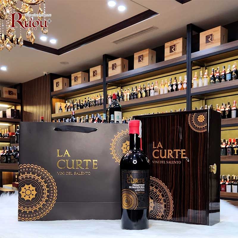 Rượu vang La Curte 19 độ Limited Primitivo Di Manduria Cao cấp