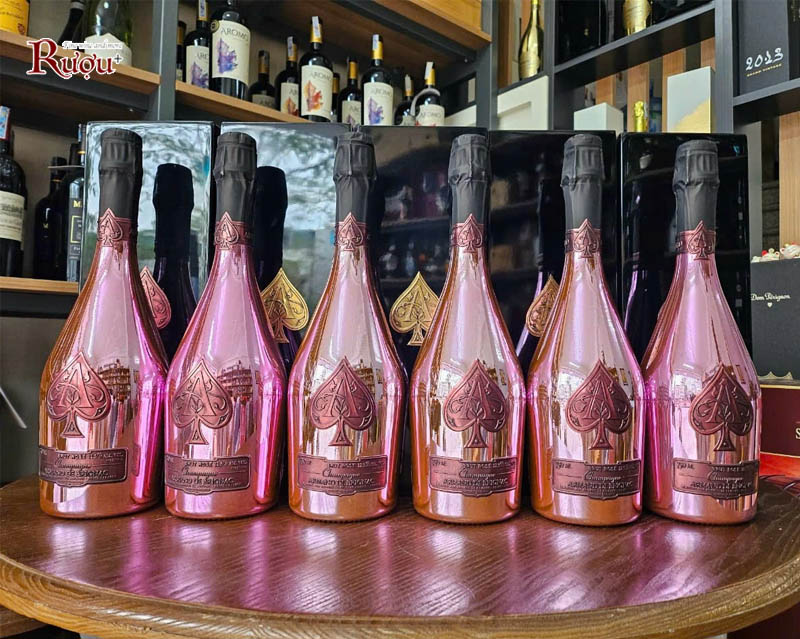 Rượu Champagne Armand de Brignac Brut Rose