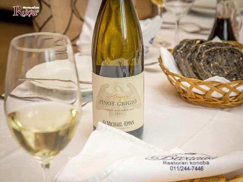 Vang Ý Anger Pinot Grigio Alto Adige DOC