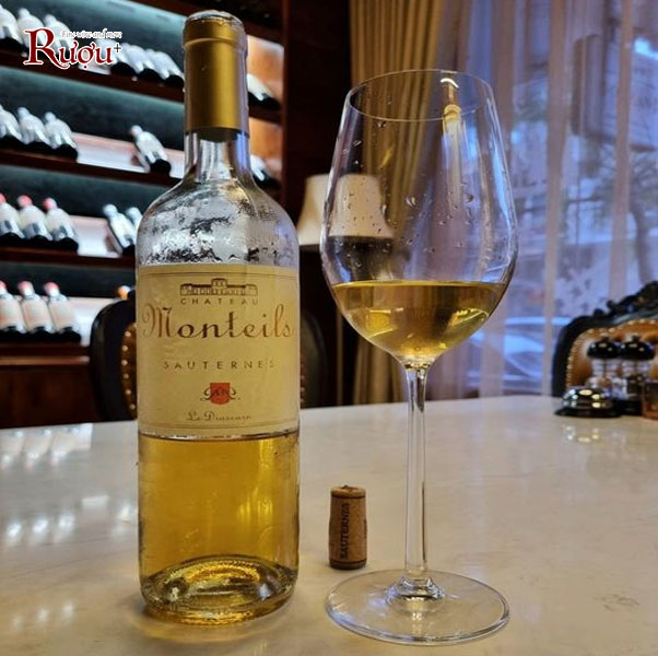 Vang ngọt Chateau Monteils Sauternes AOC