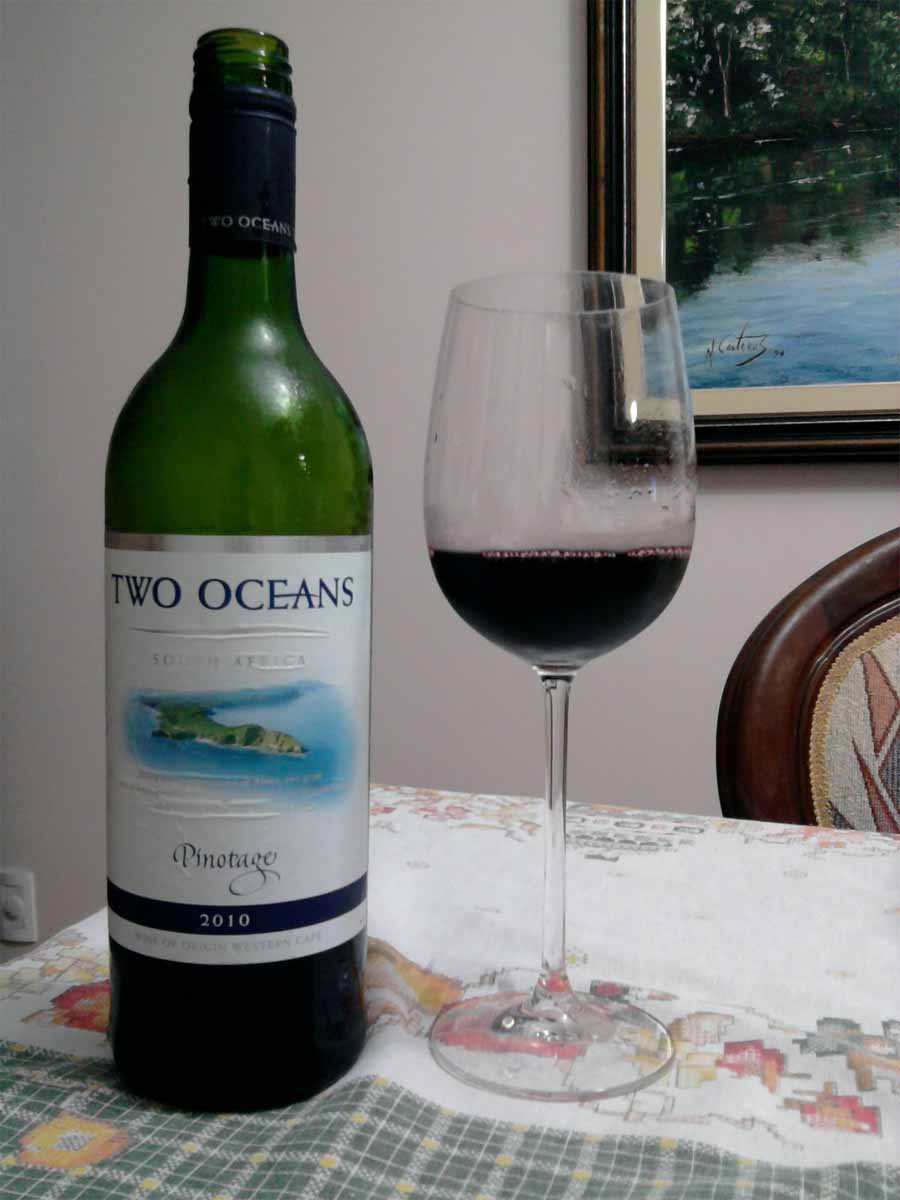Rượu vang Nam Phi Two Oceans Pinotage
