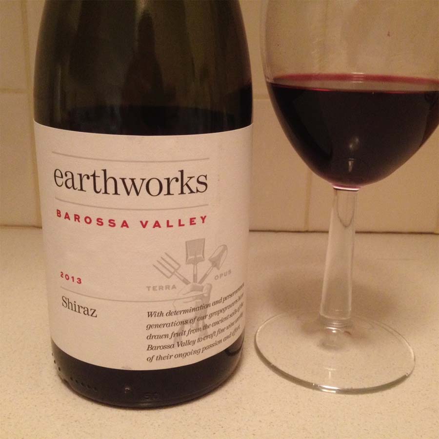 Rượu vang Úc EarthWorks Shiraz