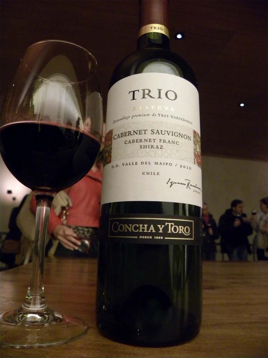 Rượu vang đỏ Chile Trio Reserva